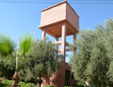 Construction Château à Dar Al Bir wa Al Ihssane